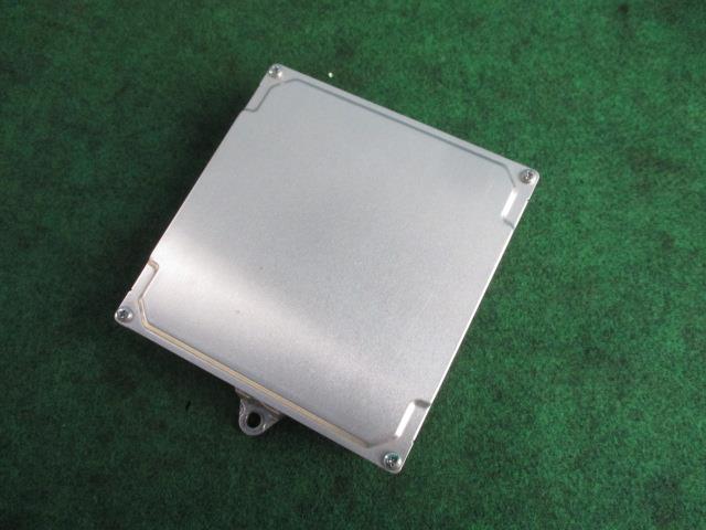 【中古】中古部品 エリシオン RR3 ｴﾝｼﾞﾝｺﾝﾋﾟｭｰﾀｰ 【3540020100-000004041363100】
