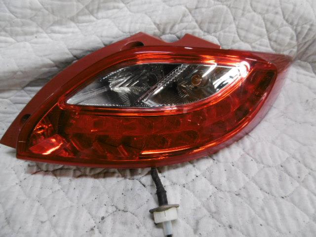 【中古】中古部品 デミオ DEJFS 右ﾃｰﾙﾗﾝﾌﾟ 【3310410000-001346949415500】