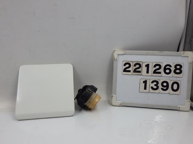 【中古】中古部品 ボンゴ SKP2M ﾌｭｰｴﾙﾘｯﾄﾞ 【3330890100-000022128613900】