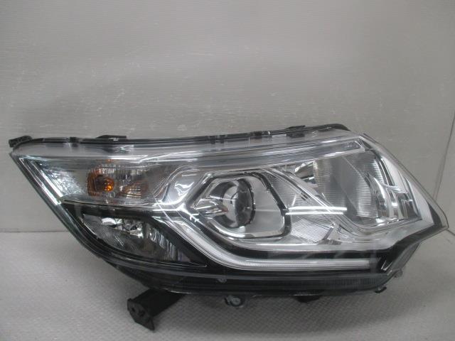 【中古】中古部品 ステップワゴン RP3 右ﾍｯﾄﾞﾗﾝﾌﾟ 【3380050000-000030475810800】