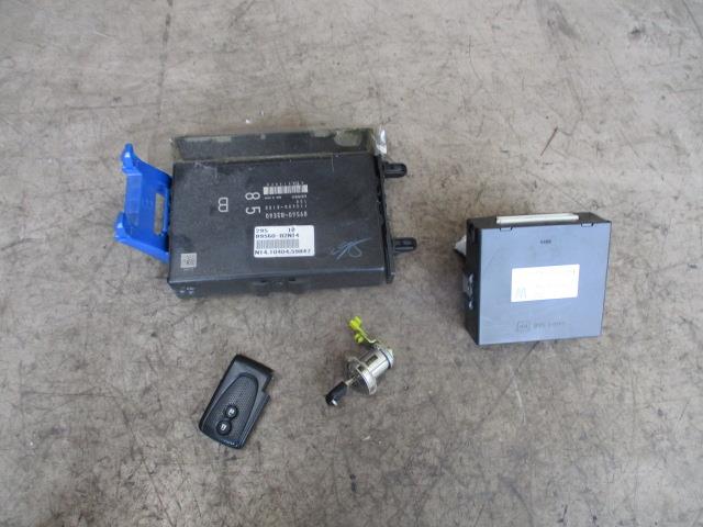 【中古】中古部品 タント L375S ｴﾝｼﾞﾝｺﾝﾋﾟｭｰﾀｰ 【3310190100-000223023463100】