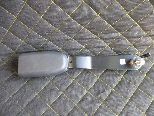 【中古】中古部品 アクティ HA9 ｼｰﾄﾍﾞﾙﾄ 【3330660100-000022319577151】