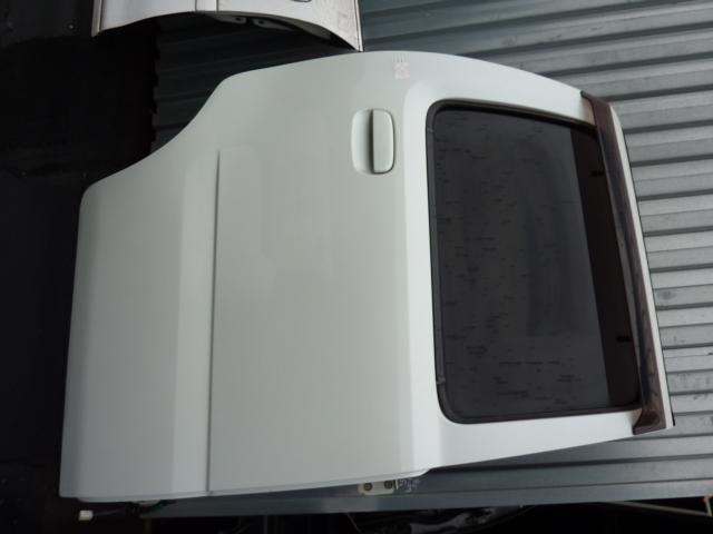 【中古】中古部品 ワゴンＲ MC22S 右ﾘｱﾄﾞｱ 【3310410000-000560510313300】 10,395円