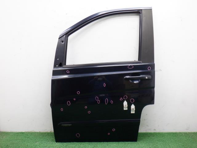 【中古】中古部品 ベンツ ビアノ 639811 左ﾌﾛﾝﾄﾄﾞｱ 【3310250100-000223006313200】 25,641円