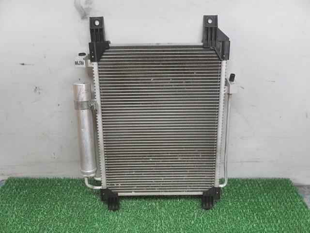 【中古】中古部品 ｅＫカスタム B11W ｺﾝﾃﾞﾝｻｰ 【3330380100-000034014360600】