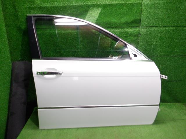 【中古】中古部品 クラウン GRS183 右ﾌﾛﾝﾄﾄﾞｱ 【3330420100-220406000113100】 10,544円