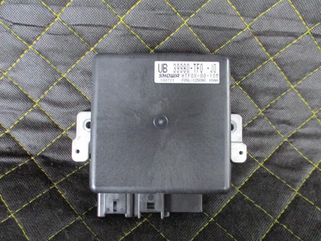 【中古】中古部品 フィット GE8 PSｺﾝﾋﾟｭｰﾀｰ 【3330660100-000022305963500】