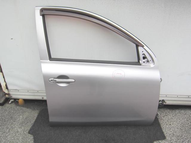 【中古】中古部品 マーチ K13 右フロントドア 【3340240100-202200003613100】