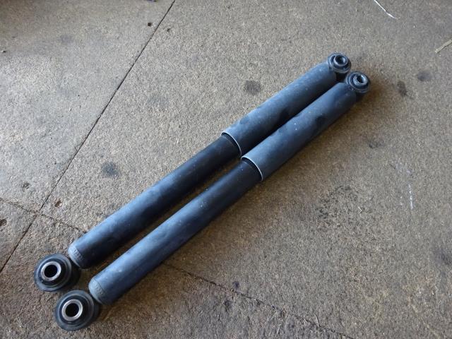 【中古】中古部品 キャリィ DA16T 右ﾘｱｼｮｯｸｱﾌﾞｿｰﾊﾞｰ 【3310410000-000213078150700】