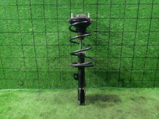 【中古】中古部品 ノア AZR65G 右ﾌﾛﾝﾄｽﾄﾗｯﾄ 【3330420100-221013000250110】