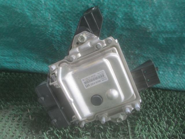 【中古】中古部品 ソリオ MA36S ｴﾝｼﾞﾝｺﾝﾋﾟｭｰﾀｰ 【3500080000-220624000463100】