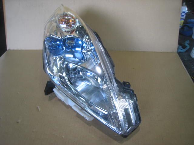 【中古】中古部品 リーフ AZE0 右ﾍｯﾄﾞﾗﾝﾌﾟ 【3340220100-000223040610800】