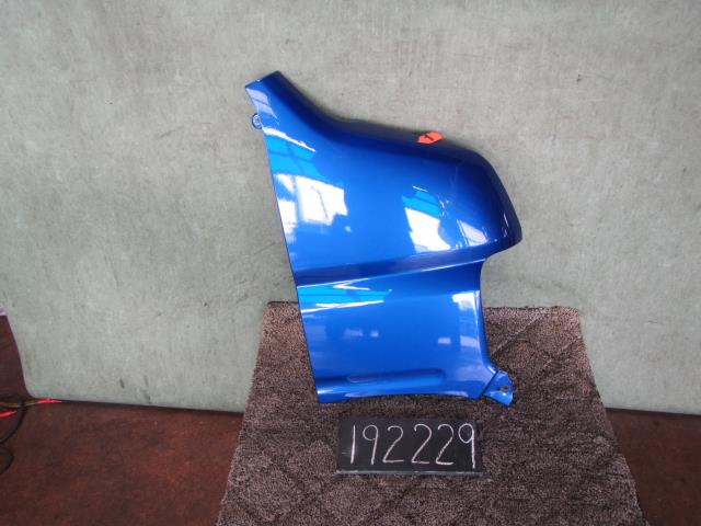 中古部品 バモス HM1 右フロントフェンダー