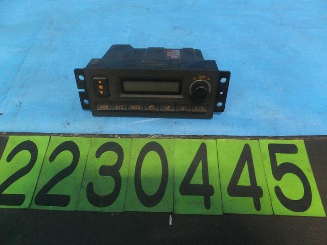 【中古】中古部品 いすゞ大型車 EXD52D3 A/Cｽｲｯﾁﾊﾟﾈﾙ 【3310040100-000223044560900】