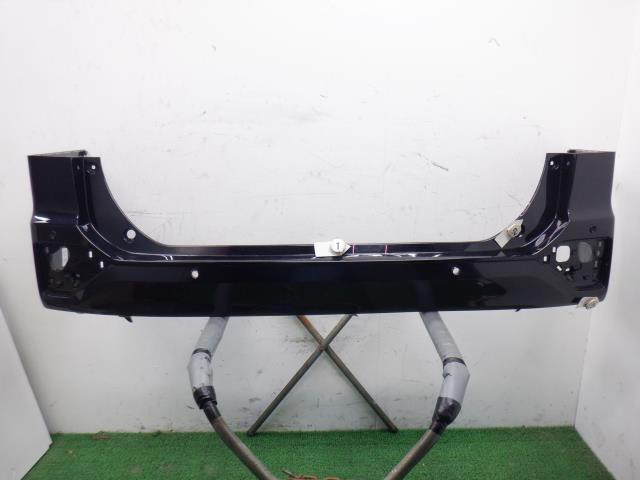 【中古】中古部品 ヴォクシー ZWR95W ﾘｱﾊﾞﾝﾊﾟｰ 【3310250100-000002094615100】