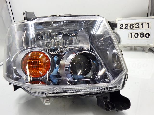 【中古】中古部品 ｅＫスポーツ H82W 右ﾍｯﾄﾞﾗﾝﾌﾟ 【3330890100-000022631110800】