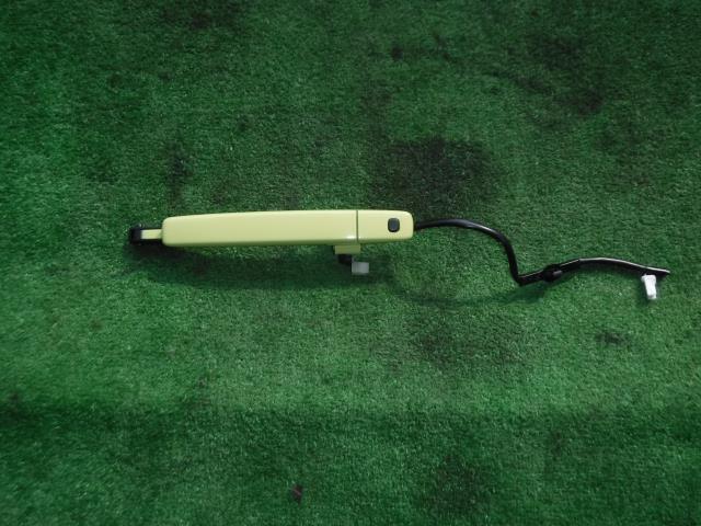 【中古】中古部品 デイズ B21W ｱｳﾀｰﾊﾝﾄﾞﾙ 【3330450100-220302000217250】
