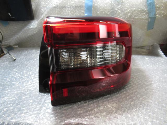【中古】中古部品 ライズ A200A 右ﾃｰﾙﾗﾝﾌﾟ 【3500220000-221006500215500】
