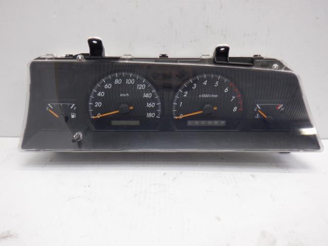 【中古】中古部品 クラウン TSS10 スピードメーター 【3310250100-000223022361400】