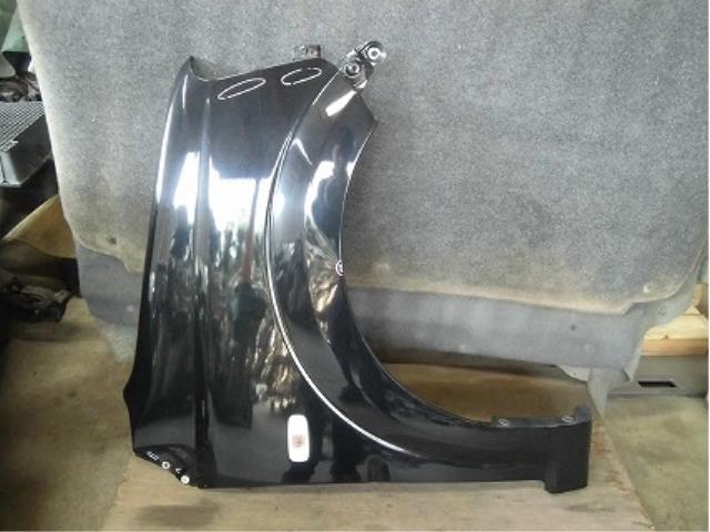 【中古】中古部品 ムーヴ L150S 右ﾌﾛﾝﾄﾌｪﾝﾀﾞｰ 【3340180100-001305014010600】