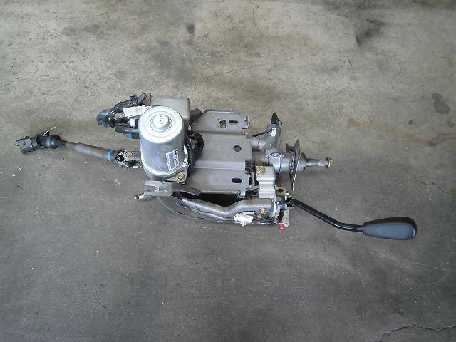 【中古】中古部品 キューブ BZ11 ｽﾃｱﾘﾝｸﾞｺﾗﾑ 【3340180100-001184216247140】