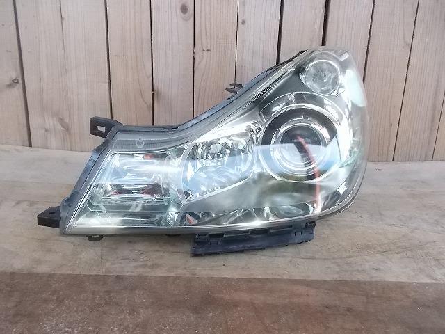 【中古】中古部品 ウイングロード Y12 左ﾍｯﾄﾞﾗﾝﾌﾟ 【3330510100-221124000110900】