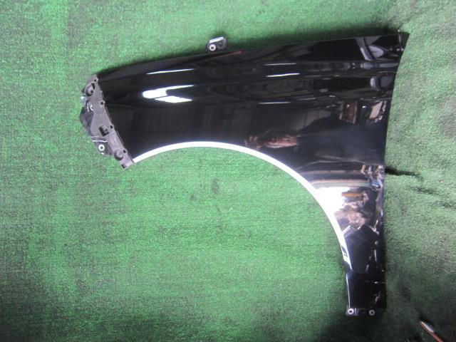 【中古】中古部品 ビアンテ CCEFW 左ﾌﾛﾝﾄﾌｪﾝﾀﾞｰ 【3340240100-202200011710700】