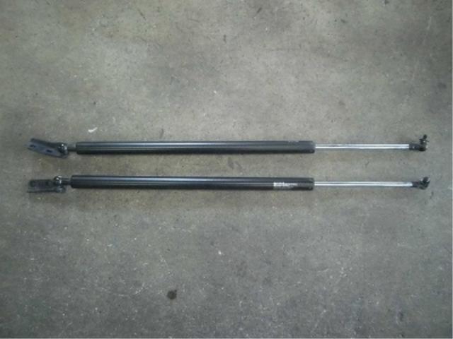 【中古】中古部品 モビリオ GB1 ﾊﾞｯｸﾄﾞｱﾀﾞﾝﾊﾟｰ 【3340180100-001629444777250】
