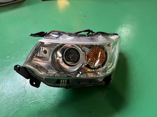 【中古】中古部品 ワゴンＲ MH34S 左ﾍｯﾄﾞﾗﾝﾌﾟ 【3310180100-221206000210900】