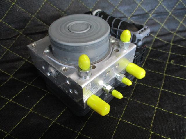【中古】中古部品 ハイゼット S321V ABSｱｸﾁｭｴｰﾀｰ 【3330660100-000022329042500】