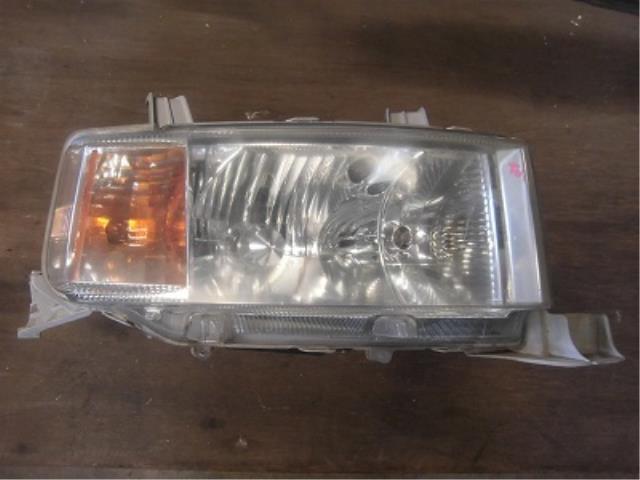 【中古】中古部品 ｂＢ NCP31 右ﾍｯﾄﾞﾗﾝﾌﾟ 【3340180100-001599884710800】
