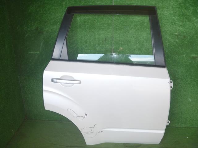 【中古】中古部品 フォレスター SH5 右ﾘｱﾄﾞｱ 【3330370100-000223040313300】