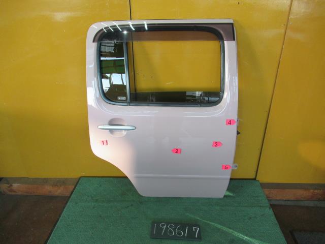 【中古】中古部品 ミラココア L675S 右ﾘｱﾄﾞｱ 【3310120100-221215000313300】