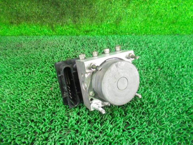 【中古】中古部品 ファミリア BVAY12 ABSｱｸﾁｭｴｰﾀｰ 【3330210100-000034163542500】