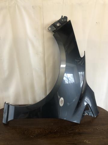 【中古】中古部品 デミオ DE3AS 左フロントフェンダー 【3330430100-221222000110700】