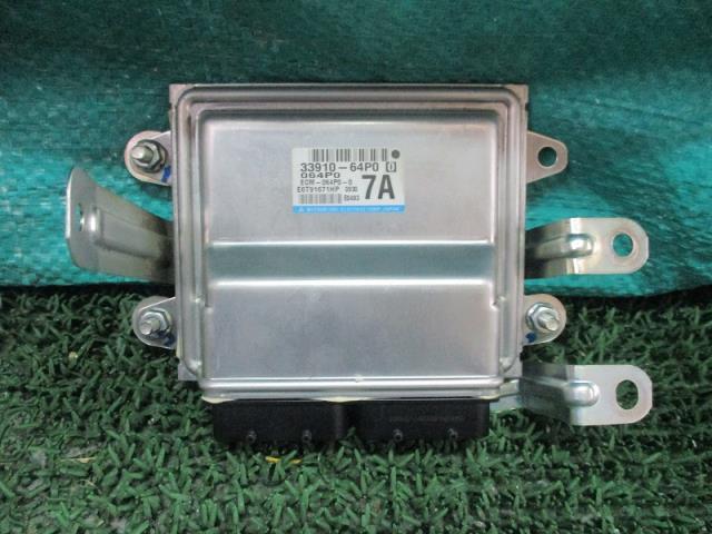 【中古】中古部品 エブリィ DA17V ｴﾝｼﾞﾝｺﾝﾋﾟｭｰﾀｰ 【3500080000-221206000863100】