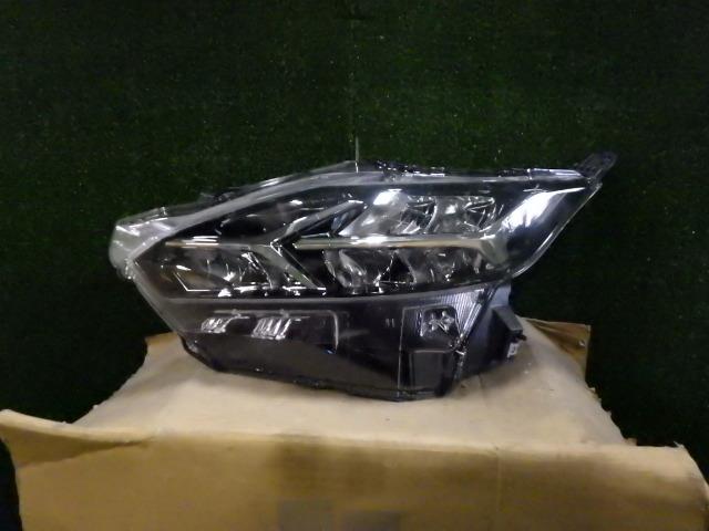 【中古】中古部品 デイズ B47W 左ﾍｯﾄﾞﾗﾝﾌﾟ 【3260460000-221226000110900】