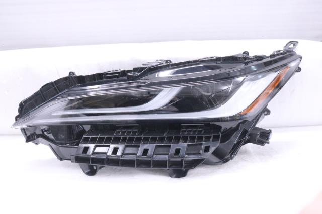 【中古】中古部品 ハリアー MXUA80 左ﾍｯﾄﾞﾗﾝﾌﾟ 【3260520000-221227500310900】