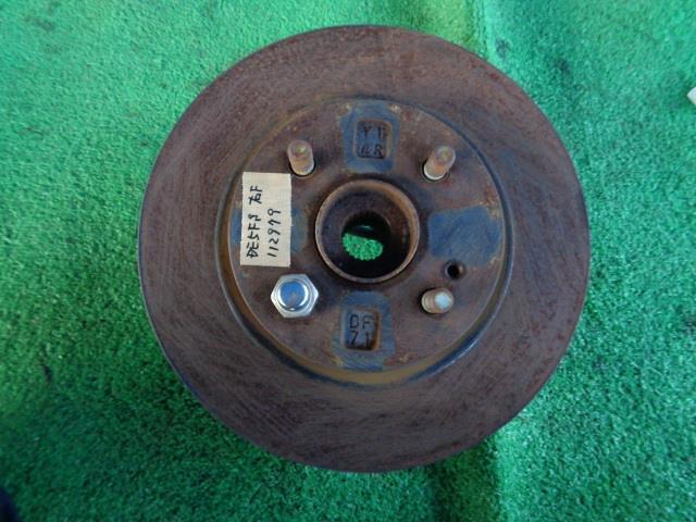 【中古】中古部品 デミオ DE5FS 右ﾌﾛﾝﾄﾅｯｸﾙﾊﾌﾞ 【3340030100-112979000044310】