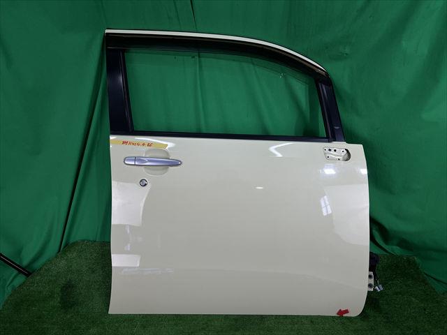 【中古】中古部品 ムーヴ LA160S 右ﾌﾛﾝﾄﾄﾞｱ 【3330240100-000223114113100】