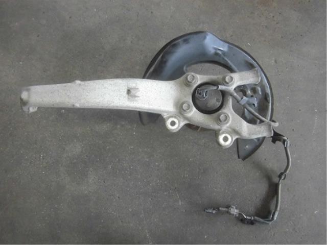 【中古】中古部品 クラウン GRS202 左ﾌﾛﾝﾄﾅｯｸﾙﾊﾌﾞ 【3340180100-001709403344340】