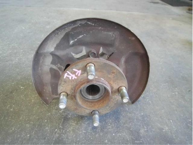 【中古】中古部品 サンバー TT2 左ﾌﾛﾝﾄﾅｯｸﾙﾊﾌﾞ 【3340180100-001405233944340】