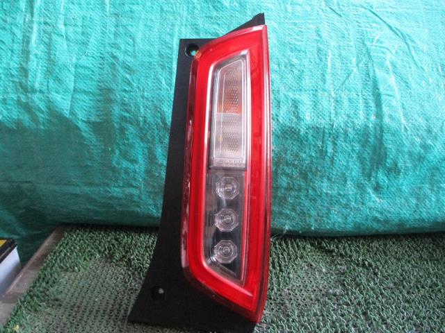 【中古】中古部品 Ｎ－ＷＧＮ JH3 右ﾃｰﾙﾗﾝﾌﾟ 【3500080000-220205001115500】 15,710円