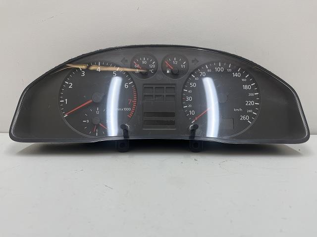 【中古】中古部品 アウディ A4 8DADR ｽﾋﾟｰﾄﾞﾒｰﾀｰ 【3310070100-000703225761400】