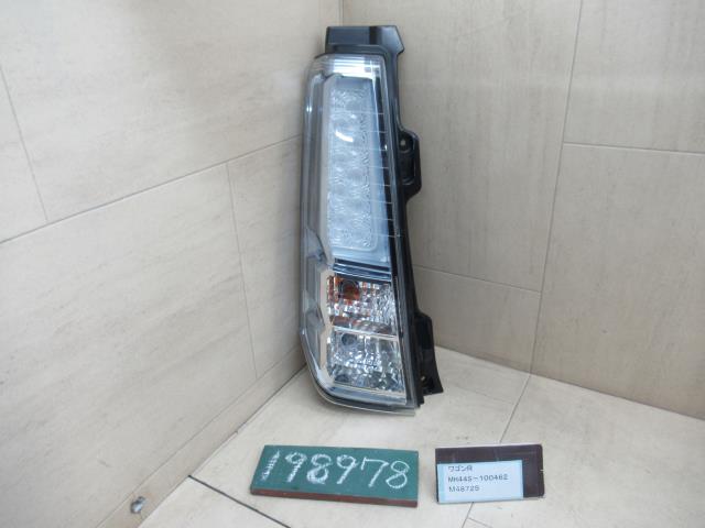 【中古】中古部品 ワゴンＲ MH44S 左ﾃｰﾙﾗﾝﾌﾟ 【3310120100-230111000215600】