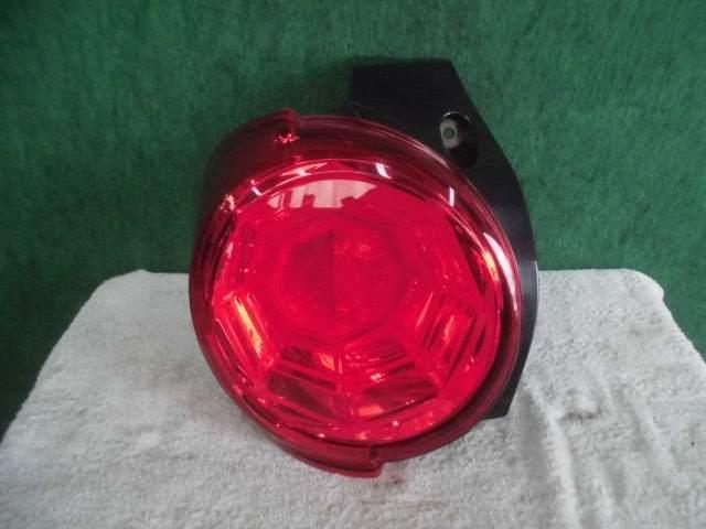 【中古】中古部品 キャスト LA250S 左ﾃｰﾙﾗﾝﾌﾟ 【3310420000-000002148915600】 5,852円
