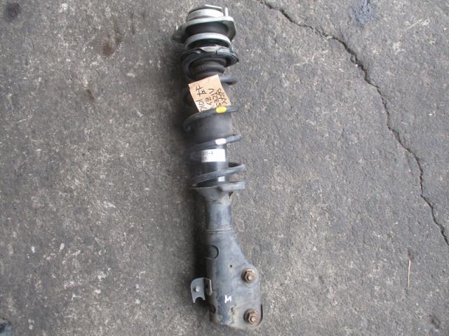【中古】中古部品 ハイゼット S321V 左ﾌﾛﾝﾄｽﾄﾗｯﾄ 【3500080000-220117000250210】 5,518円