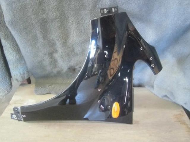 【中古】中古部品 アイ HA1W 左ﾌﾛﾝﾄﾌｪﾝﾀﾞｰ 【3340180100-001541685110700】 8,140円
