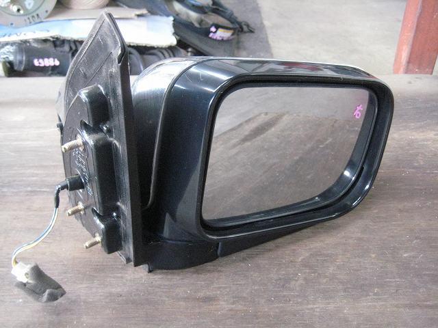 【中古】中古部品 ミラージュディンゴ CQ1A 右ｻｲﾄﾞﾐﾗｰ 【3340180100-000897258513500】