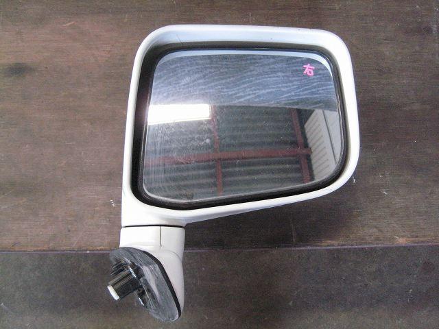 【中古】中古部品 シャリオグランディス N84W 右ｻｲﾄﾞﾐﾗｰ 【3340180100-000905017013500】
